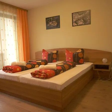 Pensión Bella Montana Fügen